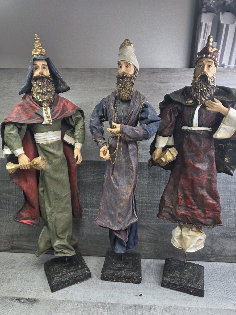 Rare Vintage Italian Cartapesta Paper Mache Wisemen Figures Lot 20” Tall b305